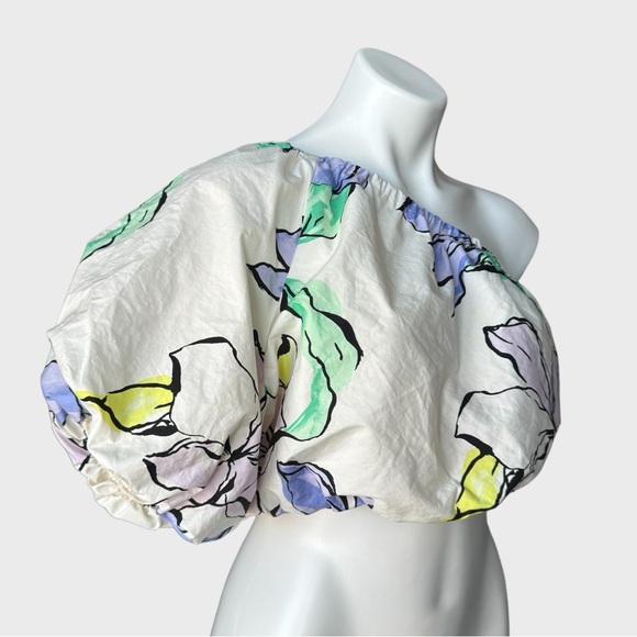 A New Day Women’s Floral One Shoulder Puff Sleeve Cropped Top NWT - Picture 7 of 9